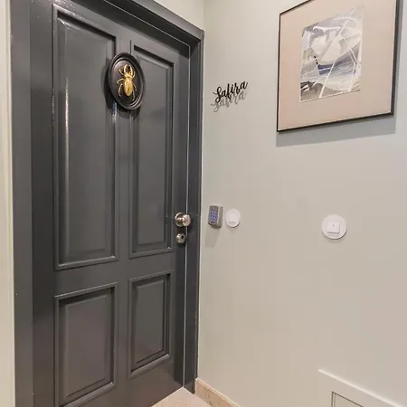 Santa Tecla - Safira Daire *